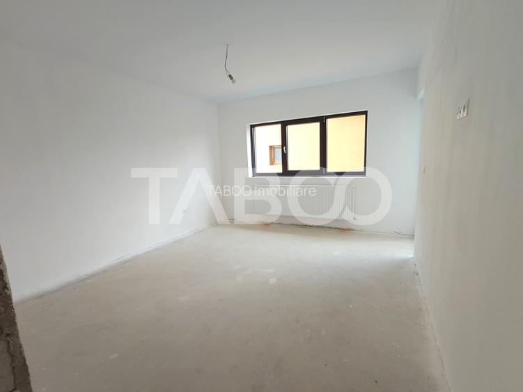 Apartament 2 camere 57 mp utili cu balcon si loc de parcare - etaj 1 - 6