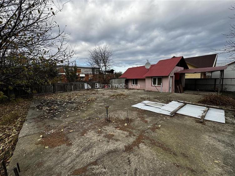 CASUTA MODESTA CAMPINEANCA - 4