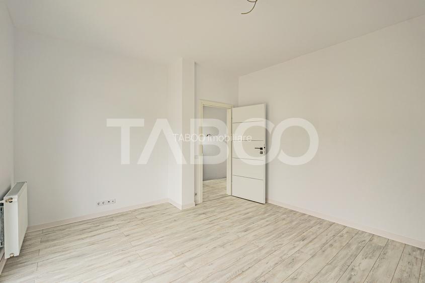 Casa individuala de vanzare 177 mpu 5 camere garaj 3 terase 2 bai - 30