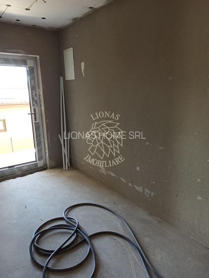 Casa 4 camere 116.5 mp+terasa 27 mp-teren 500 mp-Zona La Soare - 8