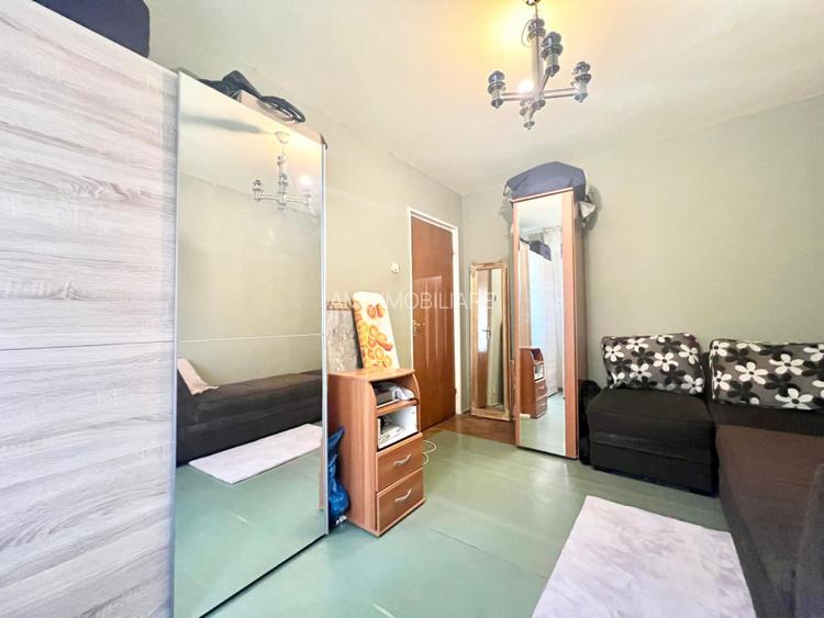 3 CAMERE / BLOC REABILITAT TERMIC /POSIBILITATE PLATA IN 3 RATE /USOR NEGOCIABIL - 12