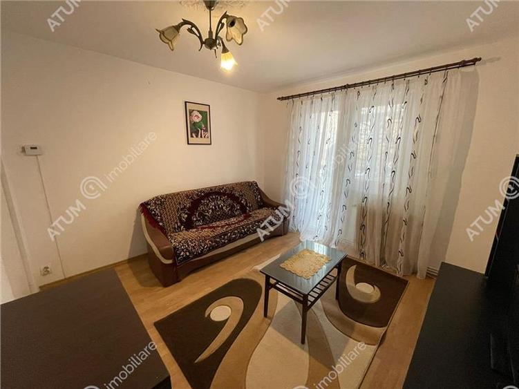 Apartament 3 camere si balcon in zona Ciresica din Sibiu