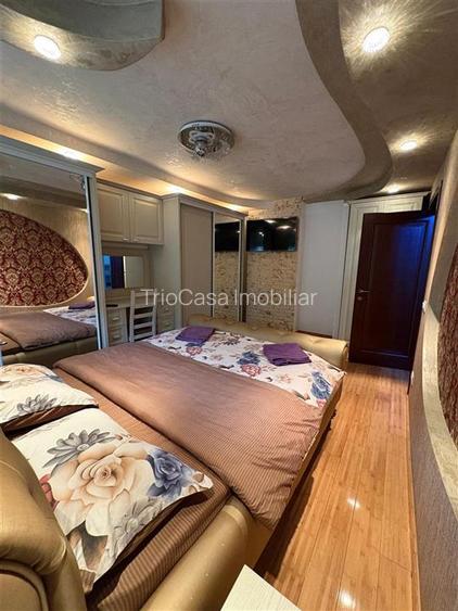 Apartament 4 camere Decebal - 9