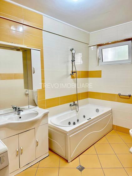 Apartament cu 2 camere, semidecomandat, 64 mp, parcare, zona Piata Engels. - 4