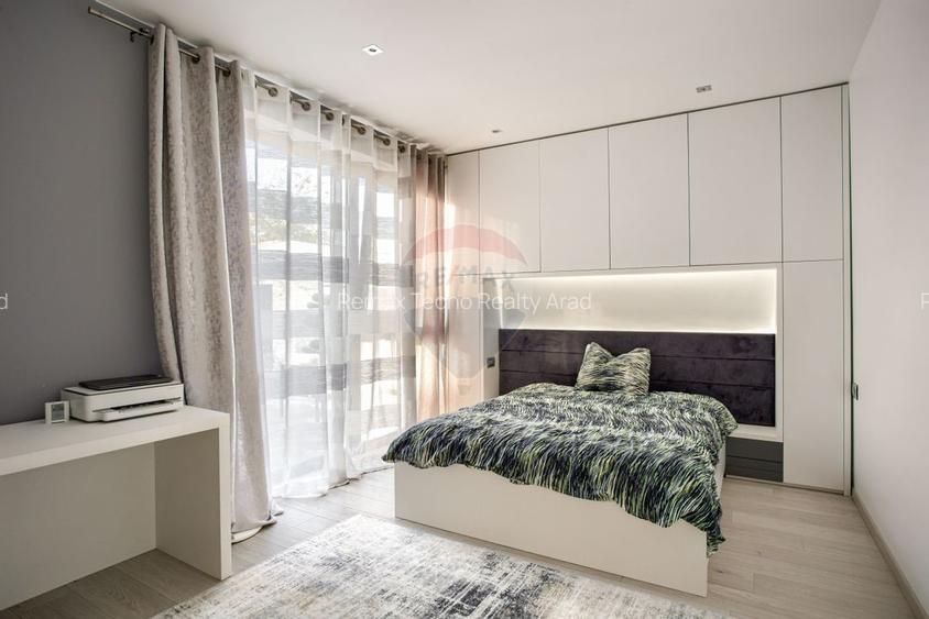 Vilă de lux stil mediteranian de vânzare zona Aradul Nou-Tabacovici - 14