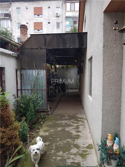 CALEA MARTIRILOR, CASA INDIVIDUALA, 4 CAMERE, 2 BAI, 2 BUCATARII - 13
