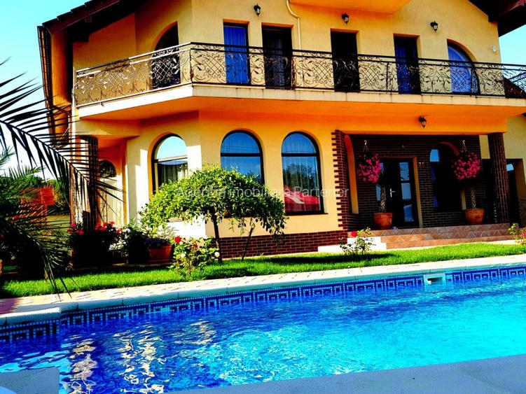 Casa cu arhitectura si finisaje deosebite, zona Trivale, teren 750mp, piscina - 2