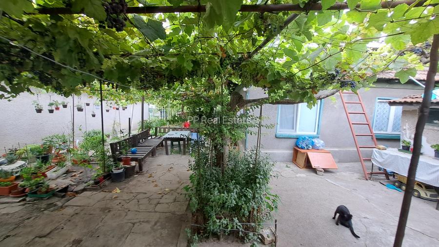 Stadion - scoala sportiva - teren 828 mp / 13.2 deschidere stradala - 2