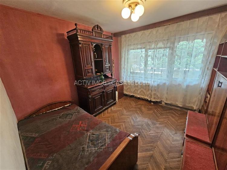 Resita, 4 Cam. Cf. 1, Mobilat+Utilat, Micro 2 - 3