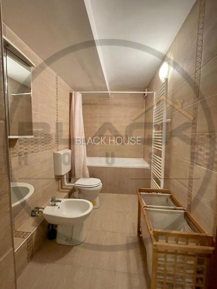 Apartament 4 camere, imobil nou, parcare, Zona UMF - ULTRACENTRAL - 8