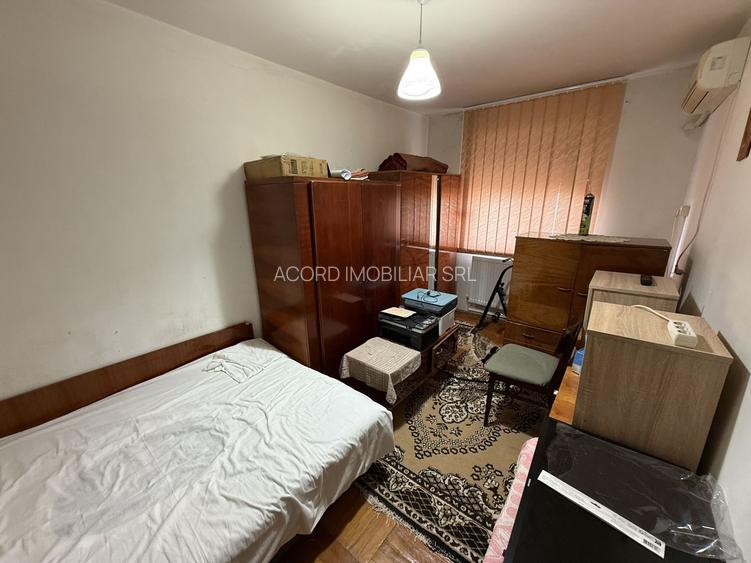 Apartament 3 camere zona KM 4-5 - 3