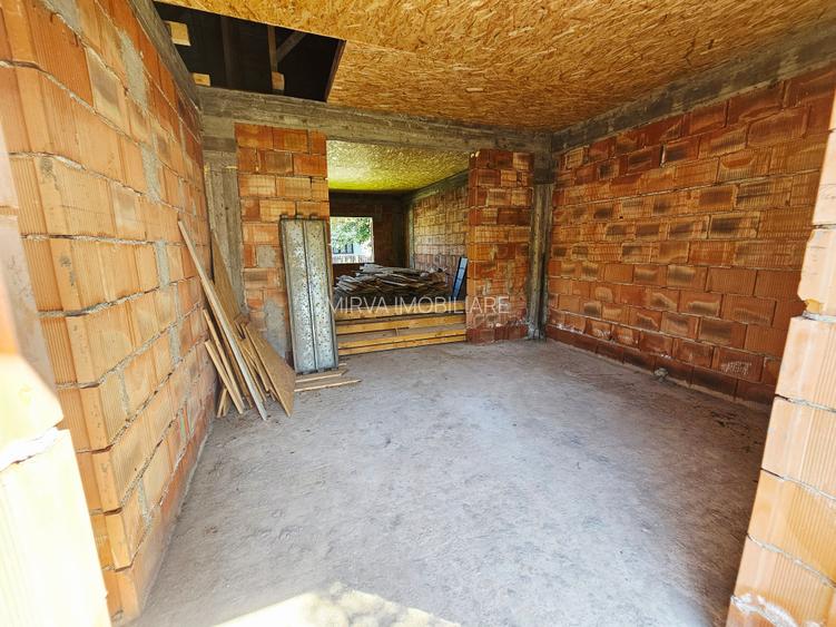 Casă la roșu cu 4 camere, 122 mp utili, teren 465 mp – Băicoi - 47