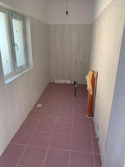 Vânzare Casă Unică în Frumoasa Zonă de Deal - 11