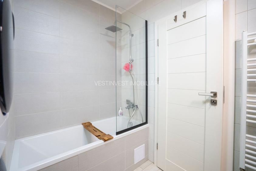 Apartment 3 camere, lux , zona Universității - 7