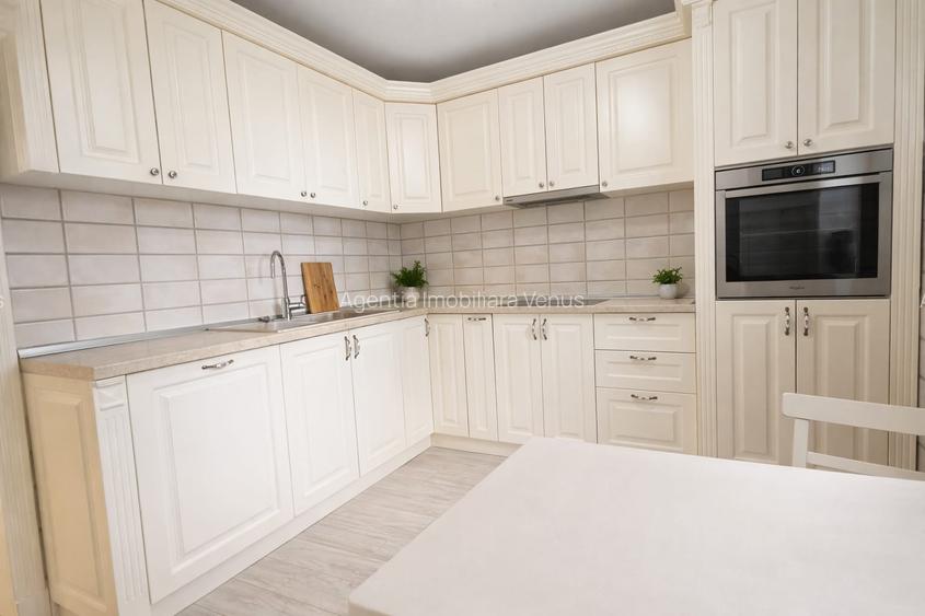 Apartament 4 camere Bulevard la strada - 5