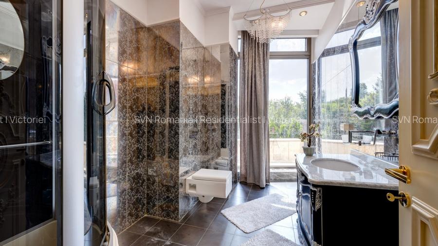 REV2004019 Vila Peninsula lacul Tei - 9