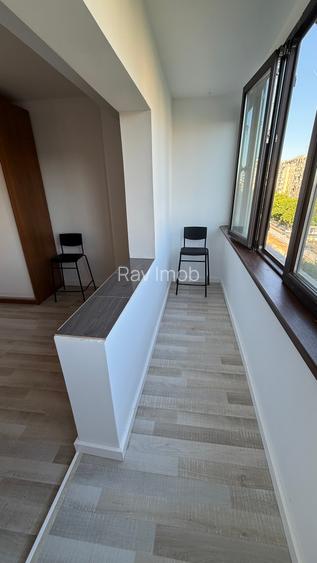 3 camere renovat, bloc 1992, Tineretului - 4