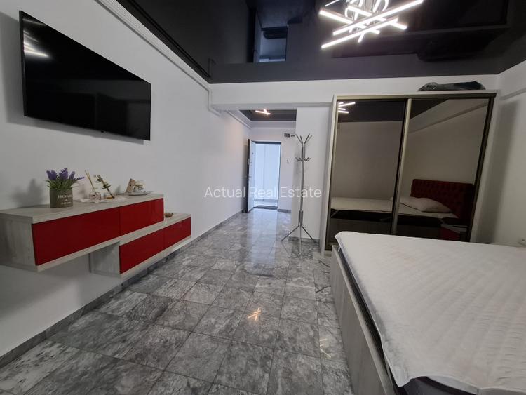 2 CAMERE  |  MAMAIA SAT  |  HANUL CU PESTE - 2