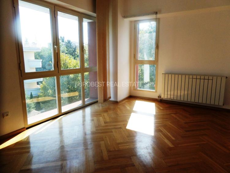 Bulevardul Primaverii, apartament 4 camere, 130 mp, ideal birouri, imobil P+4, - 2