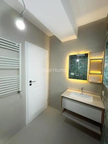 Casa Vila noua 3 dormitoare + birou / 4 bai / 16 min metrou 1 Dec 1918 - 7