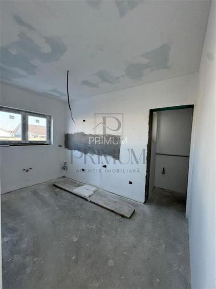 Duplex separat prin camera tehnica - zona linistita - personalizare interioara. - 5