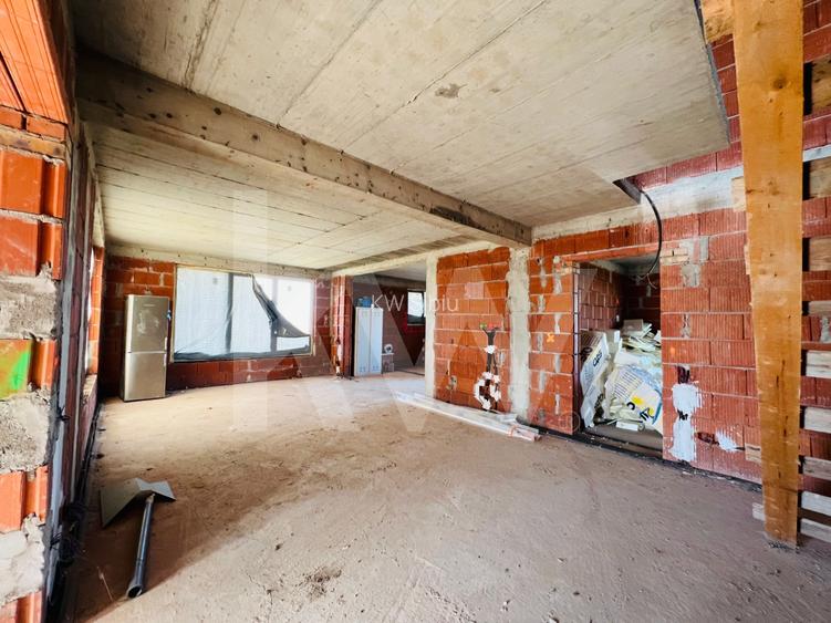 Casa unifamilială mare 5 cam, garaj, curte. Întabulată. Fughiu Oradea - 40