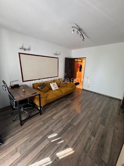 Vanzare Apartament 2 camere Decomandat Renovat Drumul Taberei-Parc Moghioros - 2