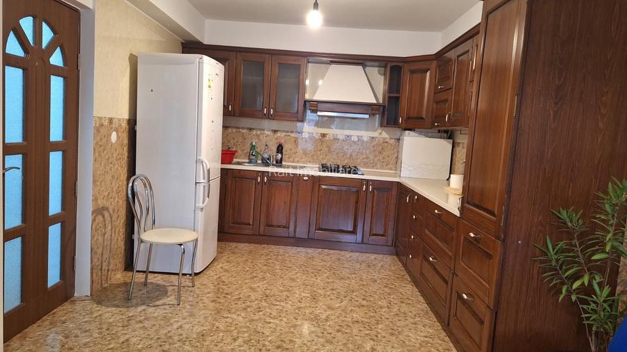 Casa de inchiriat Curtea de Arges - 9