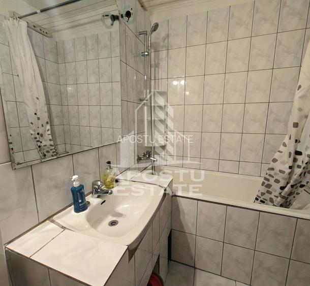 Apartament cu 2 camere, etaj intermediar, zona Circumvalatiunii - 8