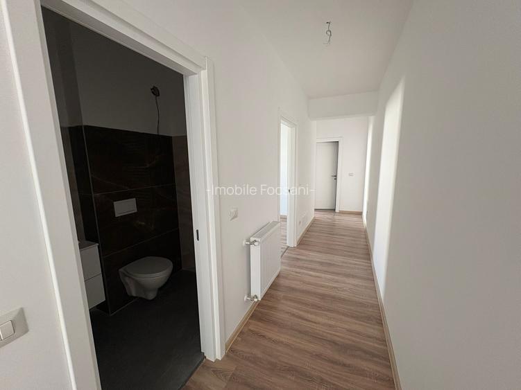 Apartament 3 camere - bloc nou - etaj 3/5 - 10