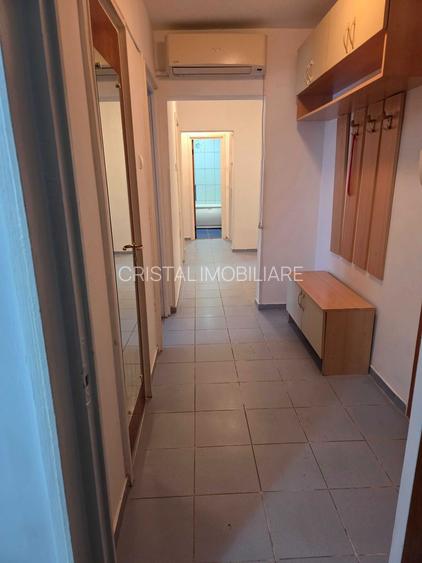 De vanzare apartament 3 camere Gorjului - 5