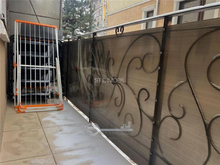 1CAM PLATOU GALATA DECOMANDAT MOBILAT UTILAT - 6