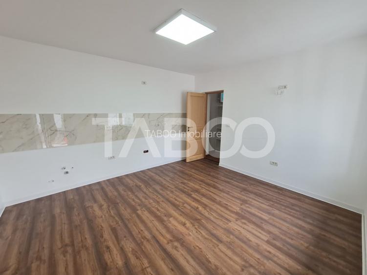 Casa noua de vanzare in Sebes strada asfaltata - 4