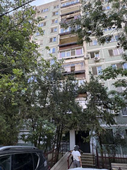 Garsoniera spațioasă 32 mp utili (Ramnicu Sărat, metrou Dristor) - 32
