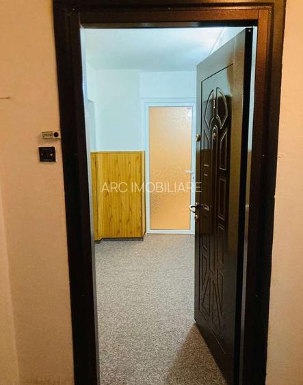 Apartament decomandat structura mare, zona Vlahuta - 6