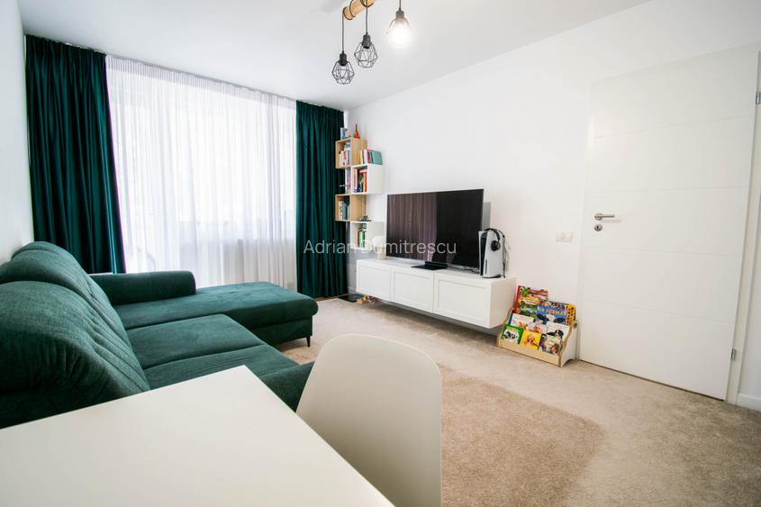 Bd.Obregia 2 camere,renovat lux,mobilat-utilat,centrala proprie,etaj 3/10 - 4