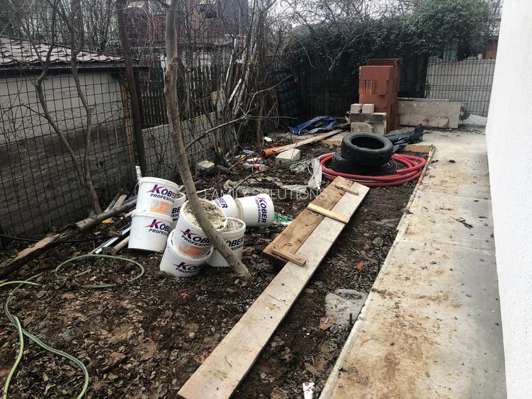 Proiect nou pozitie foarte buna. P+1+M. 5 cam - 5