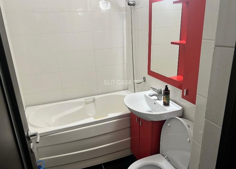 Apartament cu 2 camere, etajul 2, zona Dacia - 6