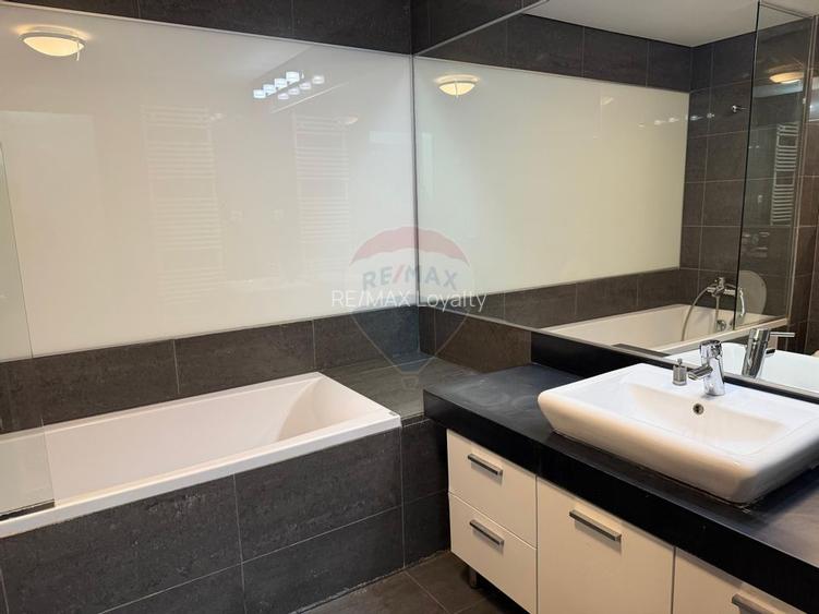 Apartament cu 4 camere de închiriat UpGround zona Pipera - 12