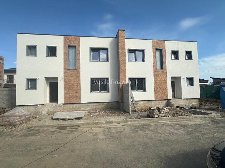 Vanzare vile P+1E tip Duplex - 289.000 euro+TVA - 5
