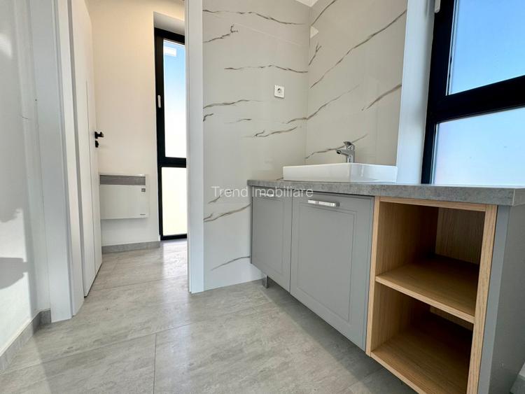 Cladire de birouri, Clinica , 550 MP , 10 Parcari, Cartierul Europa  - 12