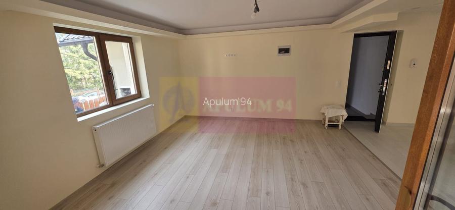 Apartament 2 camere, parter, de vanzare in Busteni - 2