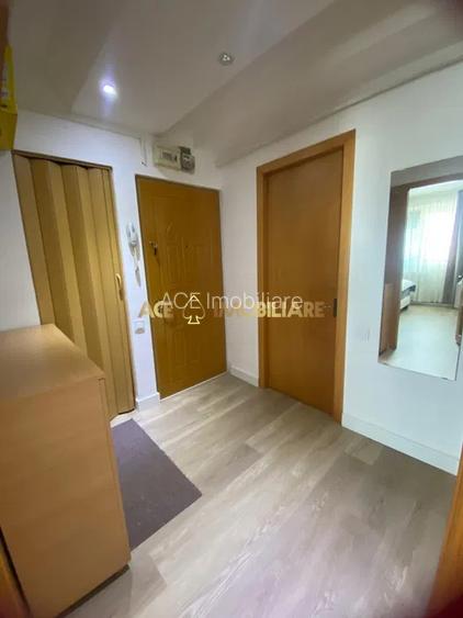 2 Camere de vanzare | Eroii Revolutiei | Metrou | Centrala | Mobilat - 8