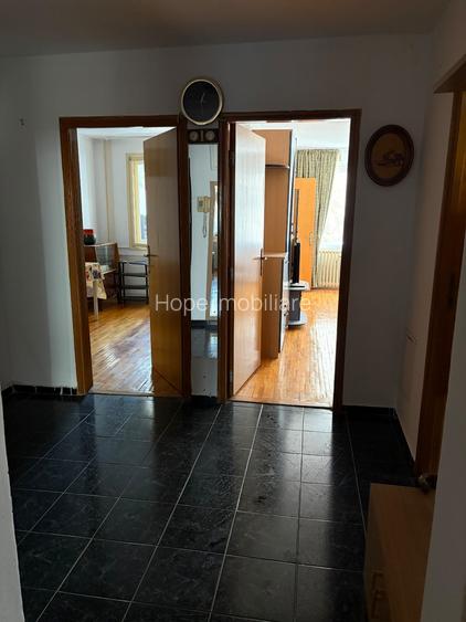 Dristor - Rm. Valcea - Apartament 4 camere - 6