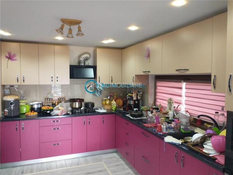Royal Imobiliare - Vanzare Vila zona Paulesti - 5