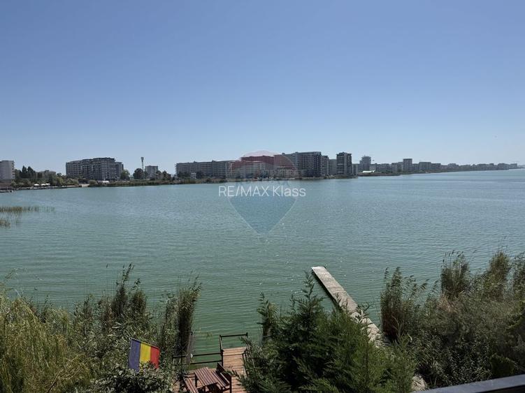 Vila premium cu priveliste si acces la lac - 5