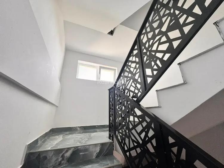 Finalizat | 2 camere | 15 min metrou | 1 Decembrie - 9