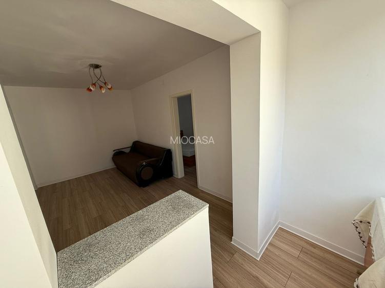 Apartament 3 camere.Renovat. Et. 3. Aproape de Spitalul Judetean. Izolat. - 2