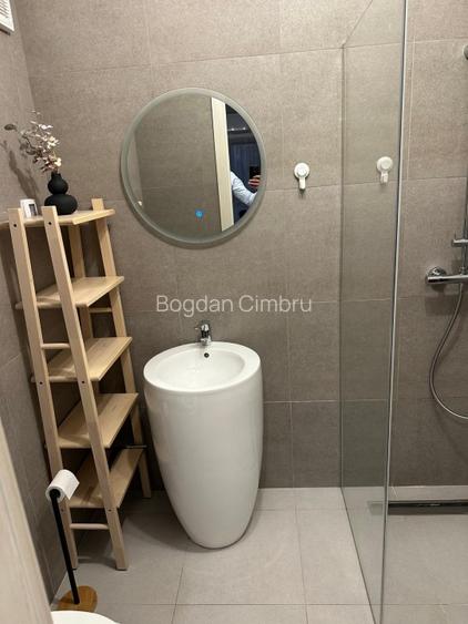 Apartament 3 camere cu loc de parcare subteran inclus în Bucuresti, str Parcului - 5