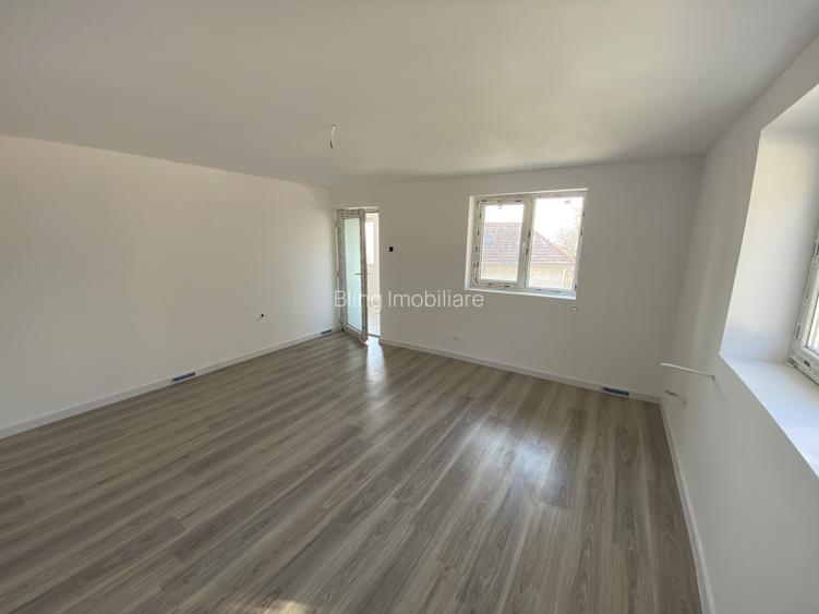 Casa finisata de vanzare , 1,5 km de Salicea - 4